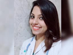 Portrait of Dr. Sayantani Nayak